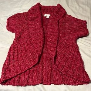 Decree mulberry size L sweater vest top with belt loops